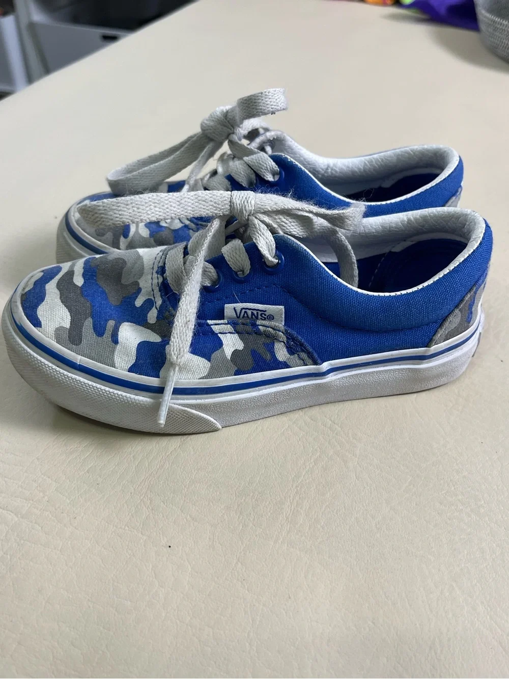 Vans Junior Era Youth Kids Skate Shoes (primary camo) kids 11